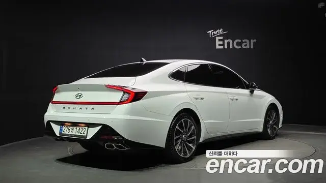 Hyundai Sonata 2022 — Фото 2/20