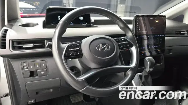 Hyundai Staria 2022 — Фото 14/20