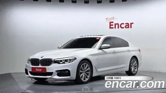 BMW 5 Series 2018 — Фото 1/20
