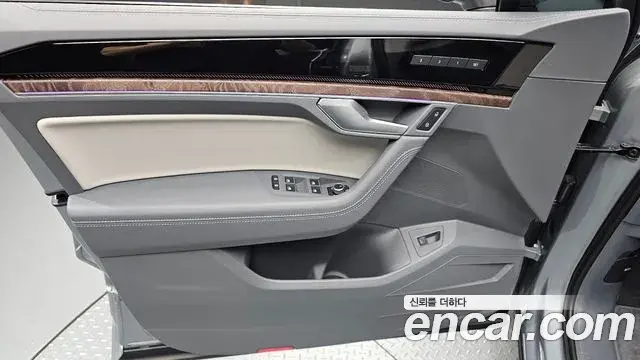 Volkswagen Touareg 2026 — Photo 35/38
