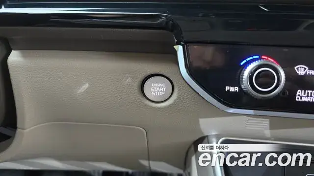 Kia Carnival 2024 — ფოტო 11/34