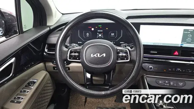 Kia Carnival 2024 — Photo 14/20