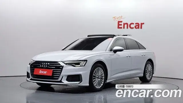 Audi A6 2021 — Фото 1/20