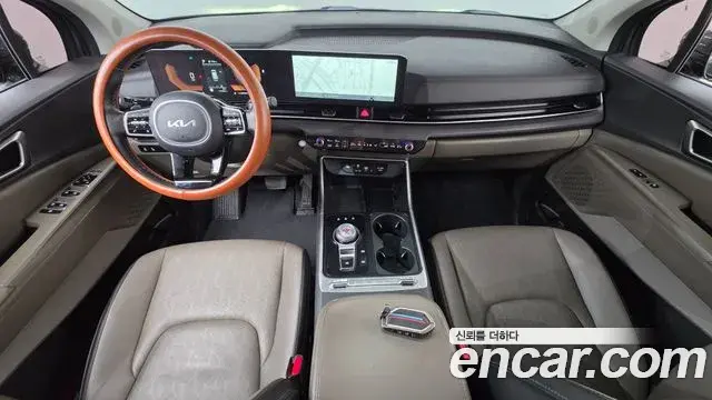 Kia Carnival 2024 — Şəkil 7/20