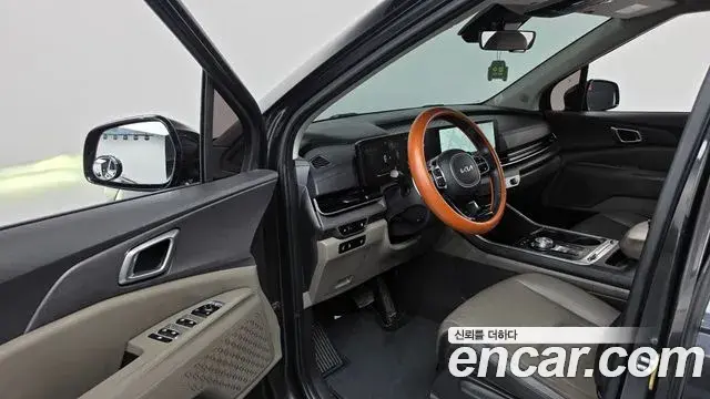 Kia Carnival 2024 — Şəkil 10/20