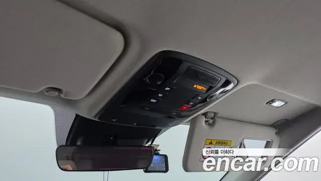 Kia Carnival 2024 — Şəkil 18/20