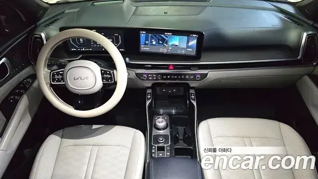 Kia Sorento 2023 — Фото 6/20