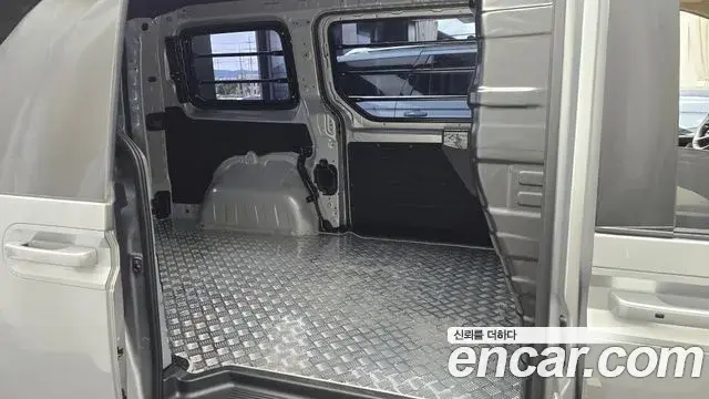 Hyundai Staria 2023 — Şəkil 11/20
