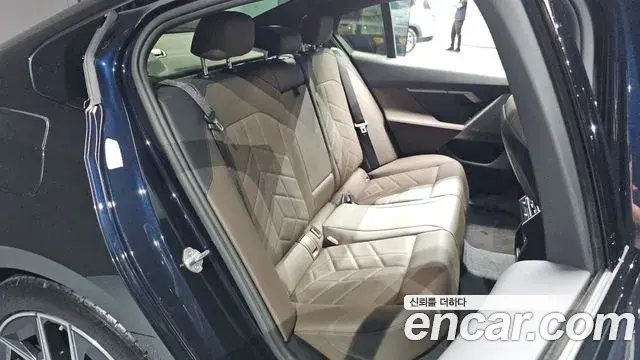 BMW 5 Series 2023 — ფოტო 11/20