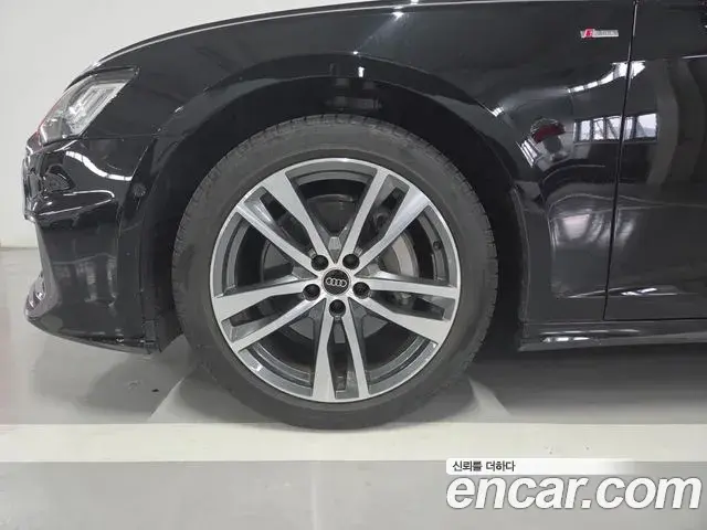 Audi A6 2023 — Фото 4/17