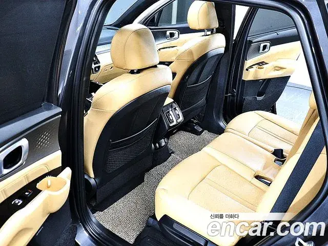 Kia Sorento 2020 — Şəkil 15/20
