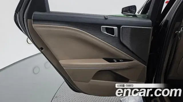 Kia K8 2024 — Şəkil 15/46