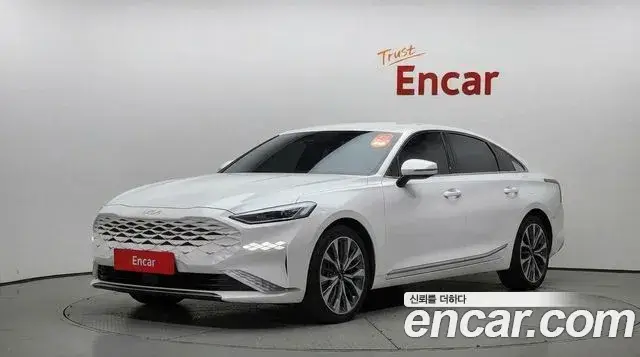 Kia K8, 2022