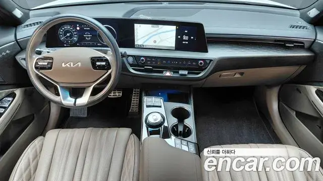 Kia K8 2022 — Photo 7/20