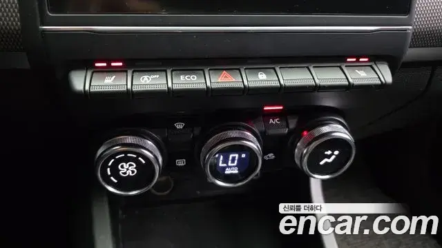 Renault Samsung Arkana 2024 — Фото 17/20