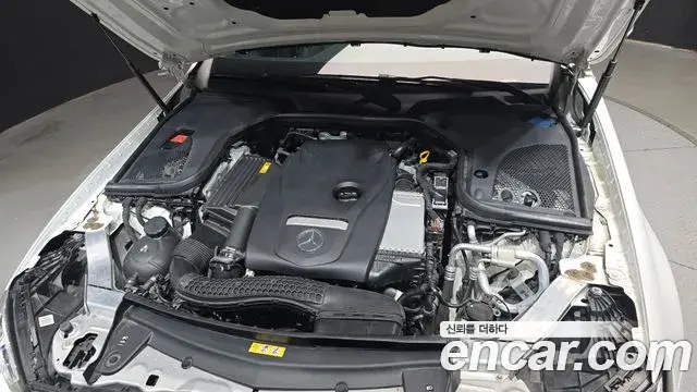 Mercedes-Benz E-Class 2020 — Фото 6/20