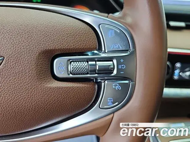 Genesis GV70 2021 — Photo 17/20