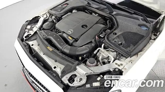 Mercedes-Benz E-Class 2021 — Фото 6/20