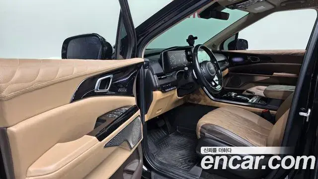 Kia Carnival 2022 — Фото 9/20