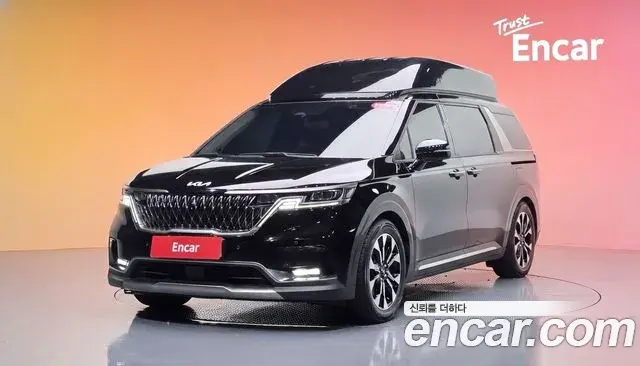 Kia Carnival 2022 — Фото 1/20
