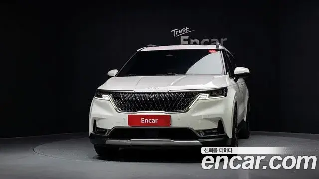 Kia Carnival 2023 — Photo 3/20