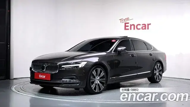 Volvo S90, 2023