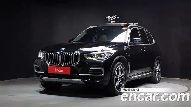 BMW X5 2021 — Photo 1/20