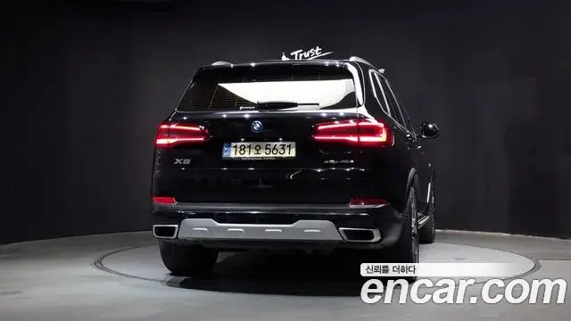 BMW X5 2021 — Photo 4/20