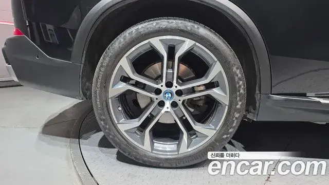 BMW X5 2021 — Photo 5/20