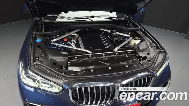 BMW X5 2021 — Photo 6/20