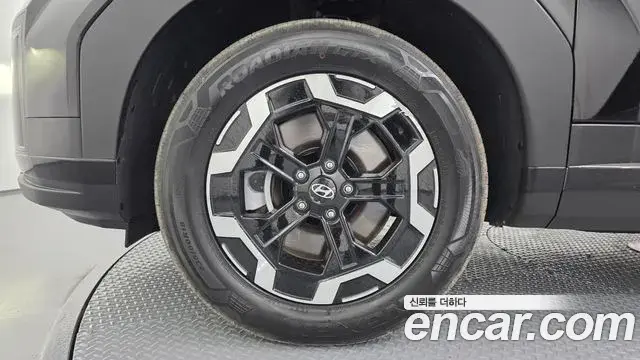 Hyundai Santa Fe 2025 — Photo 5/20