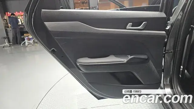 Kia K5 2026 — Photo 11/33