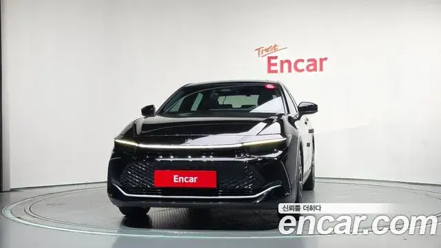 Toyota Crown Crossover 2023 — Photo 3/20