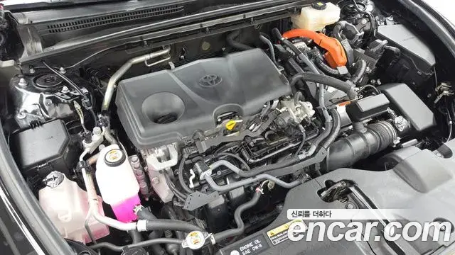 Toyota Crown Crossover 2023 — Photo 6/20