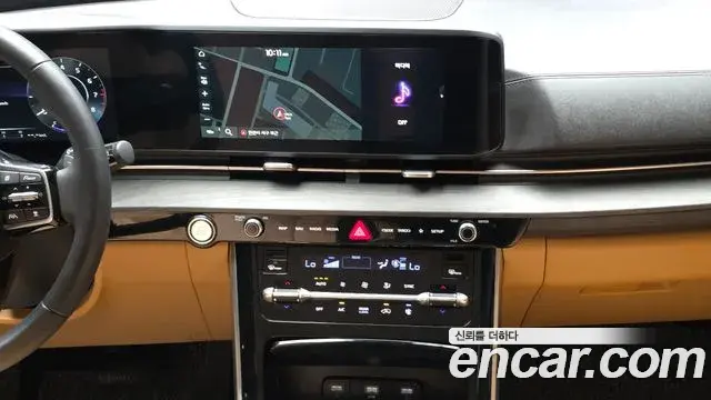 Kia Carnival 2023 — Фото 15/20