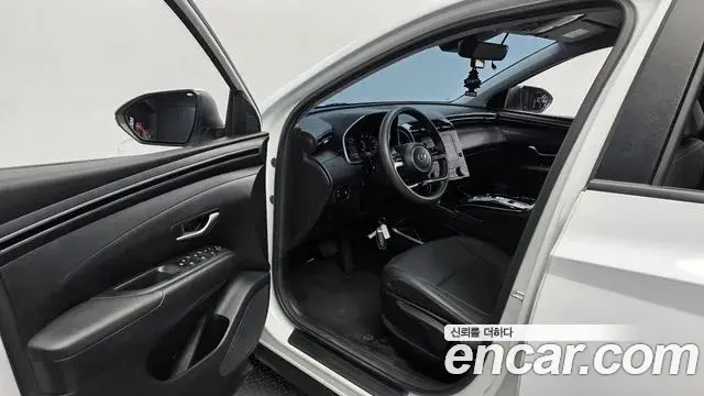 Hyundai The New Tucson 2023 — Фото 10/20