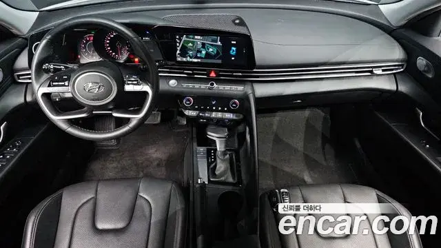 Hyundai Avante 2023 — Photo 7/20