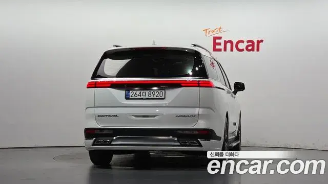 Kia Carnival 2020 — Photo 4/20
