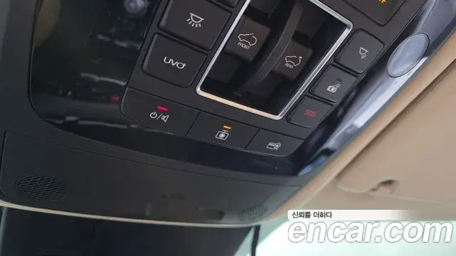 Kia Carnival 2020 — Photo 15/20