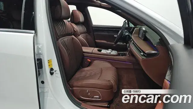 Genesis G90 2022 — Фото 10/20
