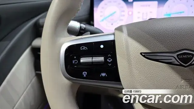 Genesis Electrified G80 2024 — Photo 17/20