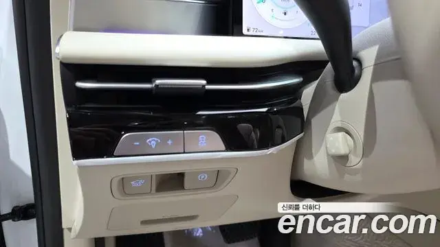 Genesis Electrified G80 2024 — Photo 19/20