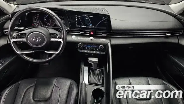 Hyundai Avante 2022 — Photo 7/20