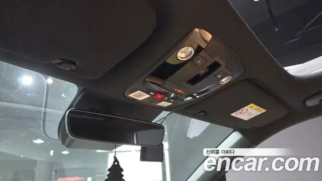 Kia Sorento 2022 — Photo 18/20