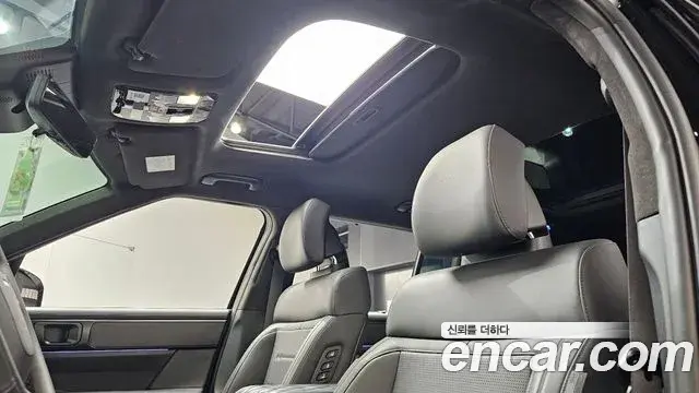 Hyundai Santa Fe 2024 — Photo 17/20