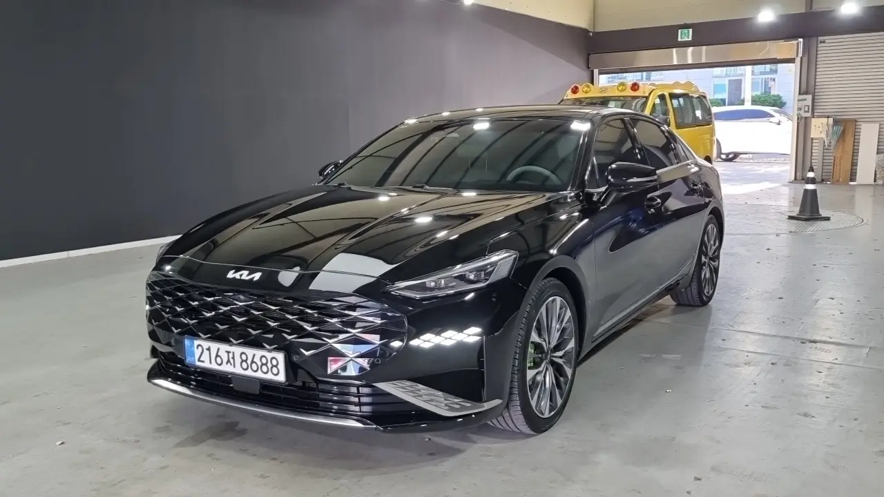 Kia K8 2021 — Photo 10/18