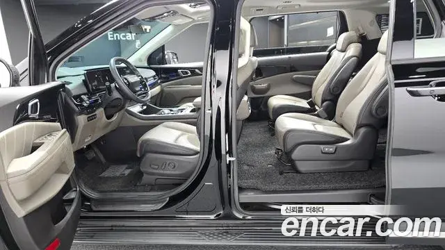 Kia Carnival 2024 — Photo 11/20