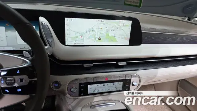 Genesis G90 2023 — ფოტო 14/20