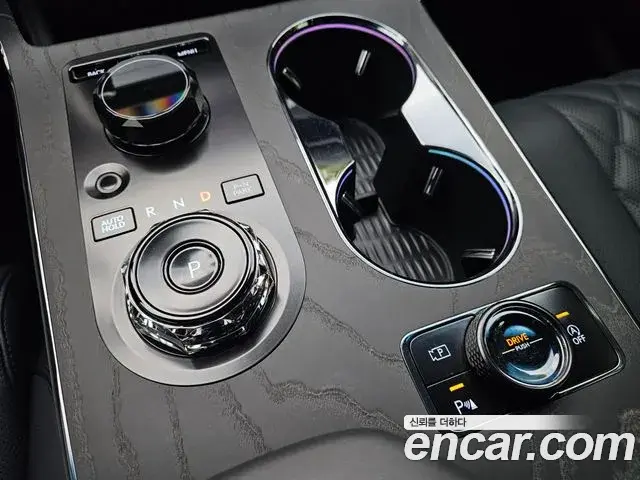 Genesis GV80 2025 — Photo 7/20