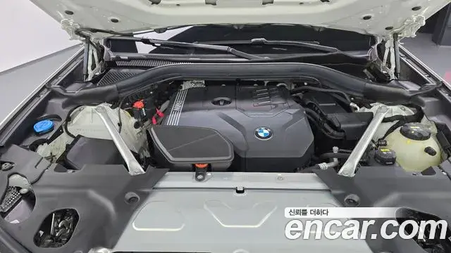 BMW X4 2022 — Фото 6/20
